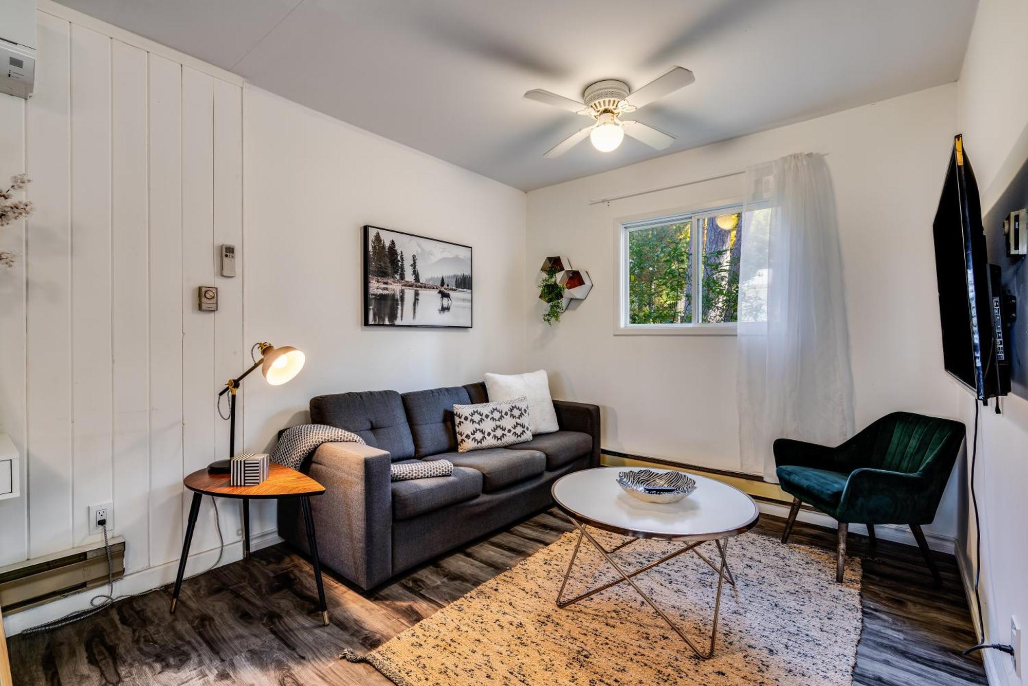 Muskoka Waterfront Retreat Villa Dwight Екстериор снимка