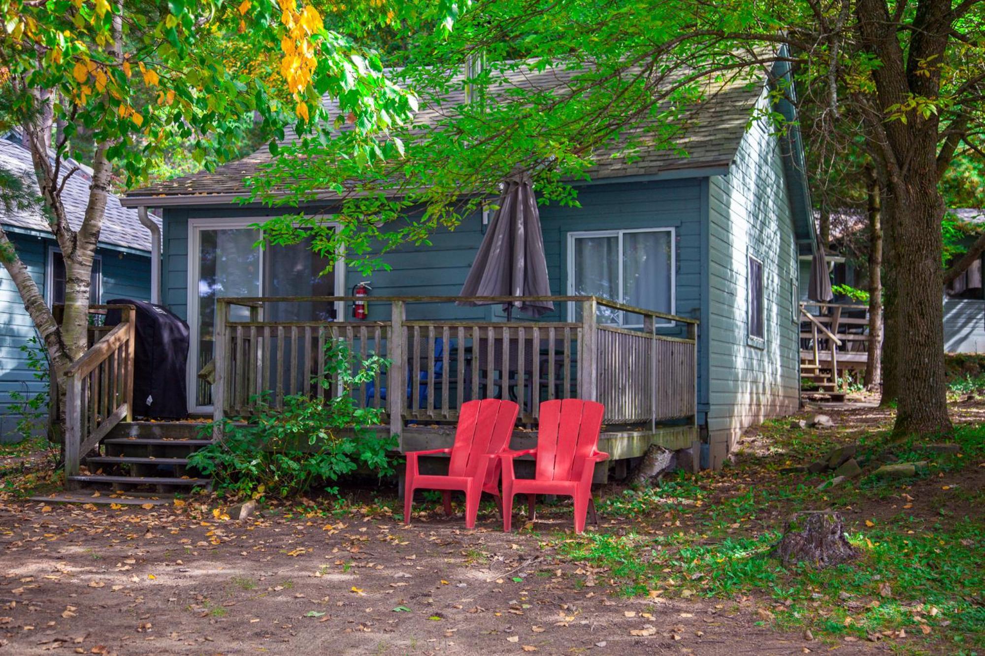 Muskoka Waterfront Retreat Villa Dwight Екстериор снимка